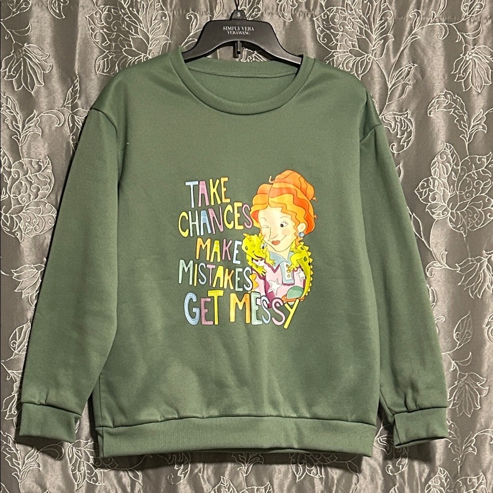 SHEIN Green Graphic Crew Neck Sweater